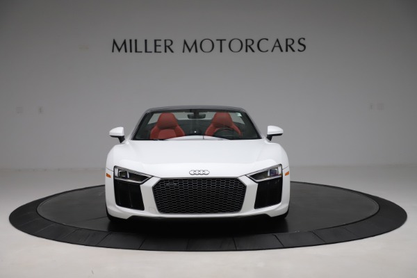 Used 2017 Audi R8 5.2 quattro V10 Spyder for sale Sold at Alfa Romeo of Greenwich in Greenwich CT 06830 12