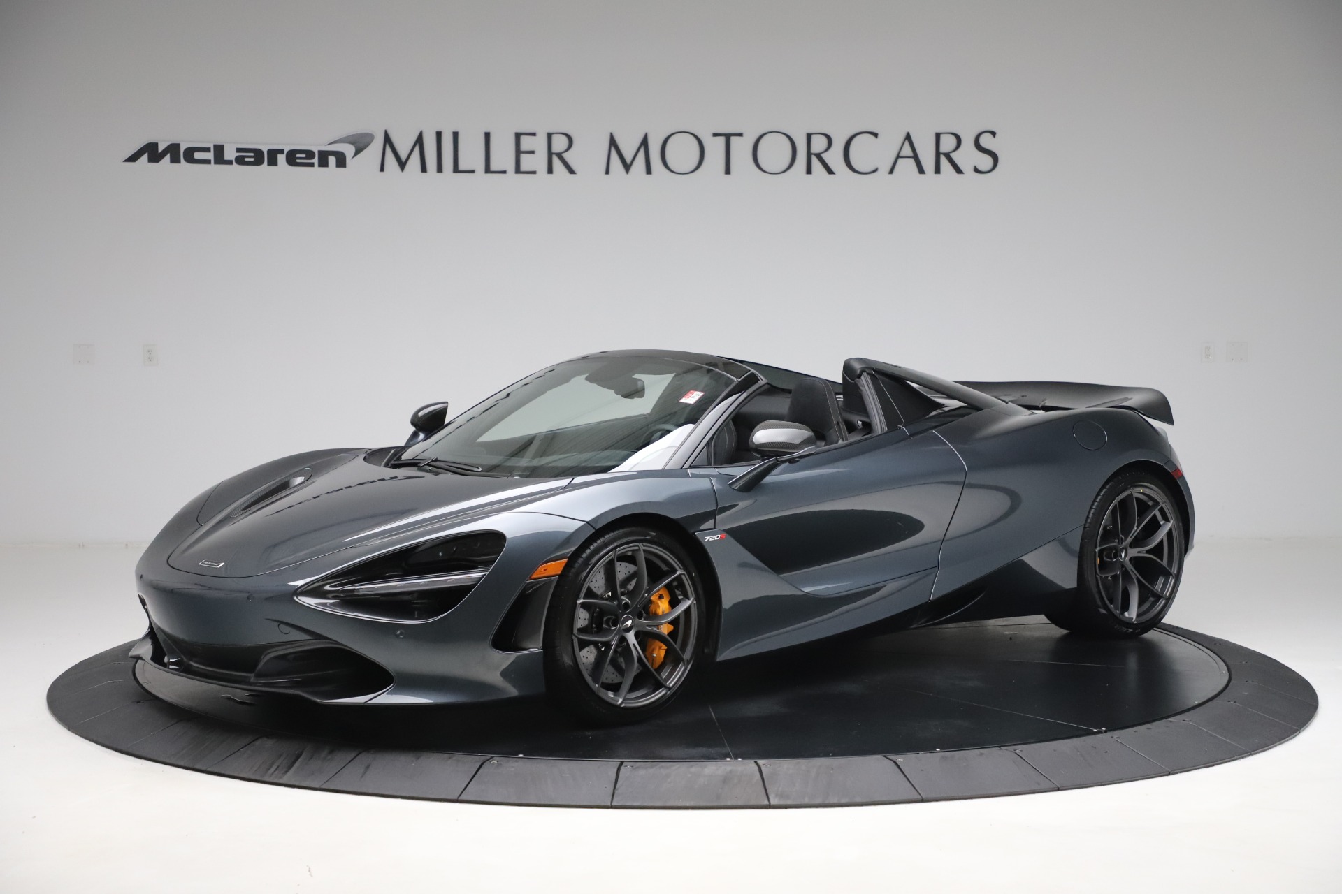 New 2020 McLaren 720S Spider Performance for sale $384,930 at Alfa Romeo of Greenwich in Greenwich CT 06830 1