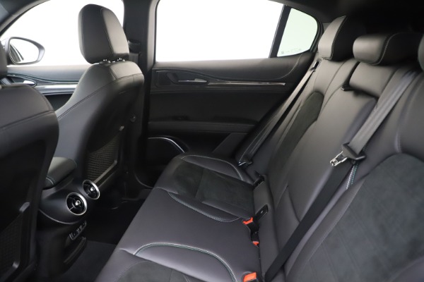 New 2020 Alfa Romeo Stelvio Quadrifoglio for sale $88,845 at Alfa Romeo of Greenwich in Greenwich CT 06830 19