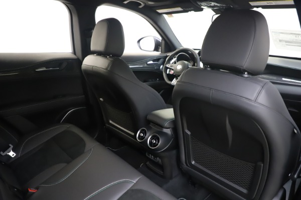 New 2020 Alfa Romeo Stelvio Quadrifoglio for sale $88,845 at Alfa Romeo of Greenwich in Greenwich CT 06830 28