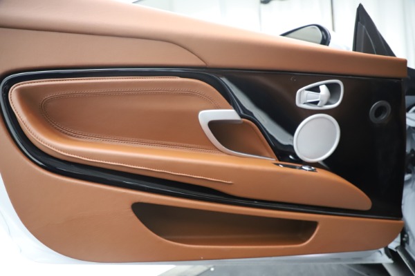 New 2020 Aston Martin DB11 Volante Convertible for sale $244,066 at Alfa Romeo of Greenwich in Greenwich CT 06830 15