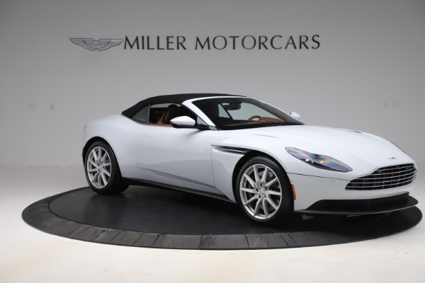 New 2020 Aston Martin DB11 Volante Convertible for sale $244,066 at Alfa Romeo of Greenwich in Greenwich CT 06830 28