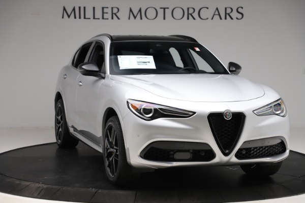 New 2020 Alfa Romeo Stelvio Ti Sport Q4 for sale Sold at Alfa Romeo of Greenwich in Greenwich CT 06830 11