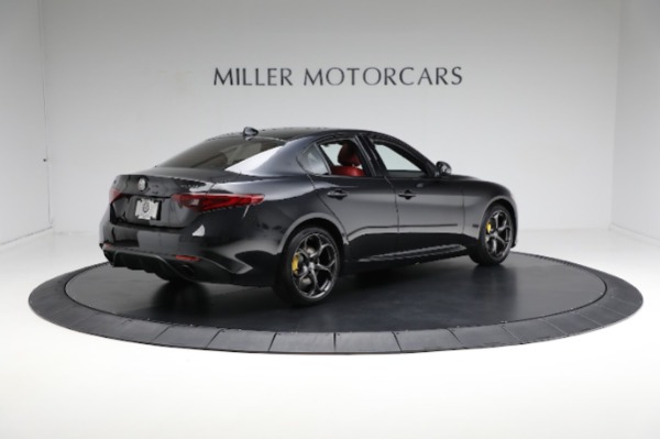 Used 2021 Alfa Romeo Giulia Veloce for sale Sold at Alfa Romeo of Greenwich in Greenwich CT 06830 16