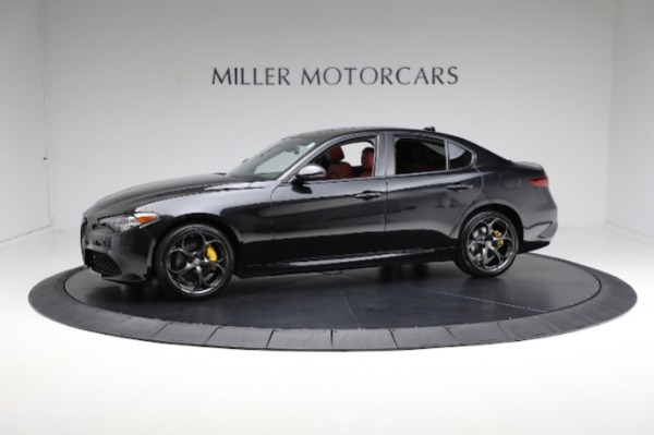 Used 2021 Alfa Romeo Giulia Veloce for sale Sold at Alfa Romeo of Greenwich in Greenwich CT 06830 5