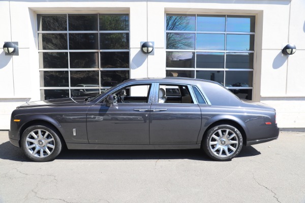 Used 2013 Rolls-Royce Phantom for sale Sold at Alfa Romeo of Greenwich in Greenwich CT 06830 3