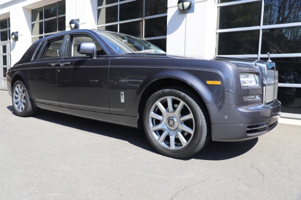 Used 2013 Rolls-Royce Phantom for sale Sold at Alfa Romeo of Greenwich in Greenwich CT 06830 8
