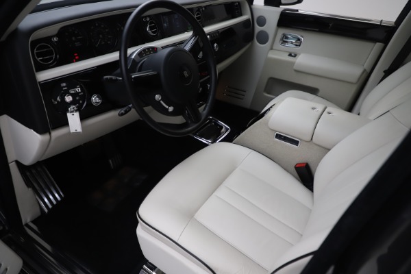 Used 2013 Rolls-Royce Phantom for sale Sold at Alfa Romeo of Greenwich in Greenwich CT 06830 9