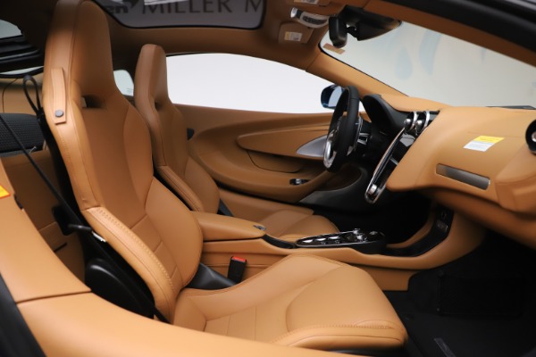 Used 2020 McLaren GT Luxe for sale Sold at Alfa Romeo of Greenwich in Greenwich CT 06830 18