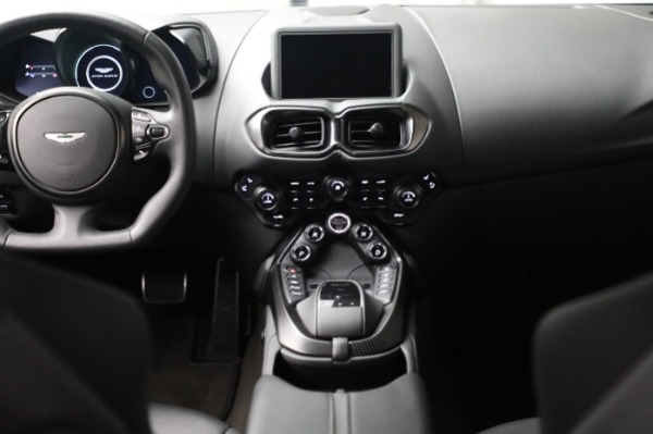 Used 2020 Aston Martin Vantage Coupe for sale Call for price at Alfa Romeo of Greenwich in Greenwich CT 06830 20