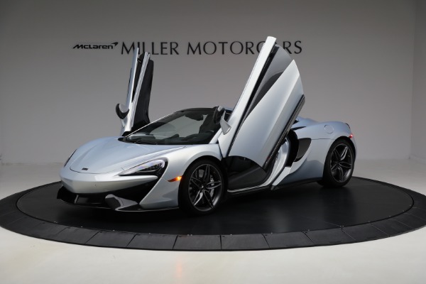 New 2020 McLaren 570S Spider Convertible for sale $256,990 at Alfa Romeo of Greenwich in Greenwich CT 06830 14