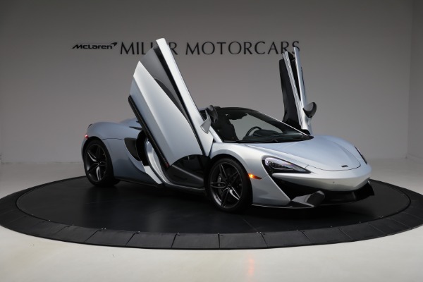 New 2020 McLaren 570S Spider Convertible for sale $256,990 at Alfa Romeo of Greenwich in Greenwich CT 06830 20