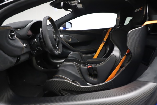 Used 2019 McLaren 600LT for sale Sold at Alfa Romeo of Greenwich in Greenwich CT 06830 14