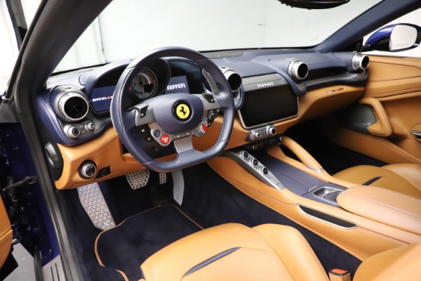 Used 2017 Ferrari GTC4Lusso for sale $209,900 at Alfa Romeo of Greenwich in Greenwich CT 06830 14