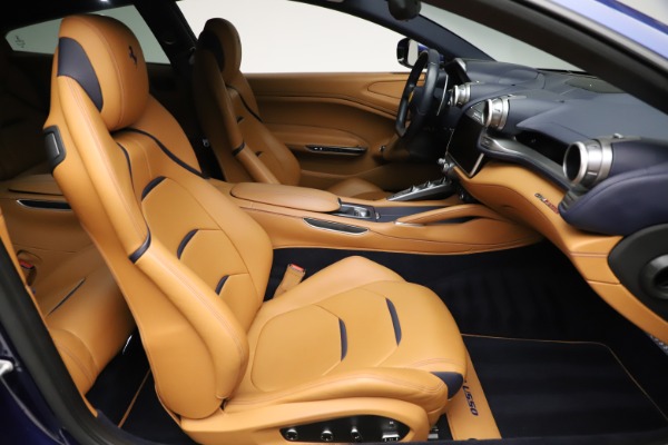 Used 2017 Ferrari GTC4Lusso for sale $209,900 at Alfa Romeo of Greenwich in Greenwich CT 06830 20