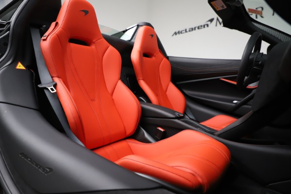 New 2020 McLaren 720S Spider Performance for sale Sold at Alfa Romeo of Greenwich in Greenwich CT 06830 25