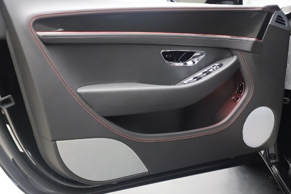 New 2020 Bentley Continental GTC V8 for sale $275,045 at Alfa Romeo of Greenwich in Greenwich CT 06830 22