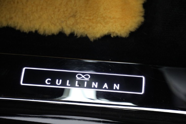 Used 2020 Rolls-Royce Cullinan Black Badge for sale Sold at Alfa Romeo of Greenwich in Greenwich CT 06830 25