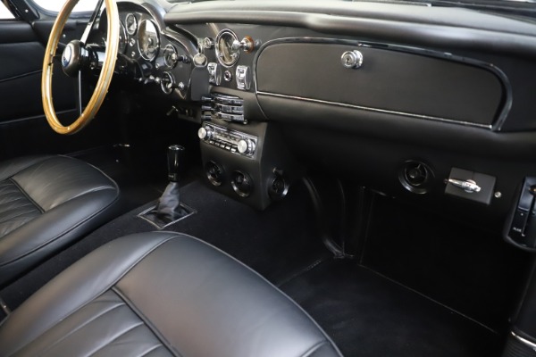 Used 1964 Aston Martin DB5 for sale Sold at Alfa Romeo of Greenwich in Greenwich CT 06830 26