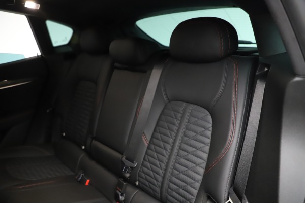 New 2019 Maserati Levante S GranSport for sale Sold at Alfa Romeo of Greenwich in Greenwich CT 06830 18