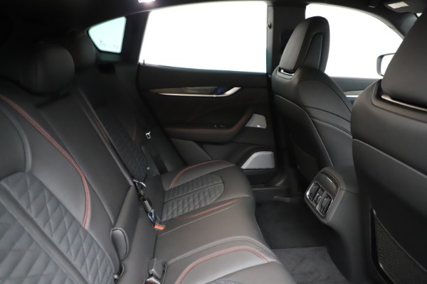 New 2019 Maserati Levante S GranSport for sale Sold at Alfa Romeo of Greenwich in Greenwich CT 06830 27