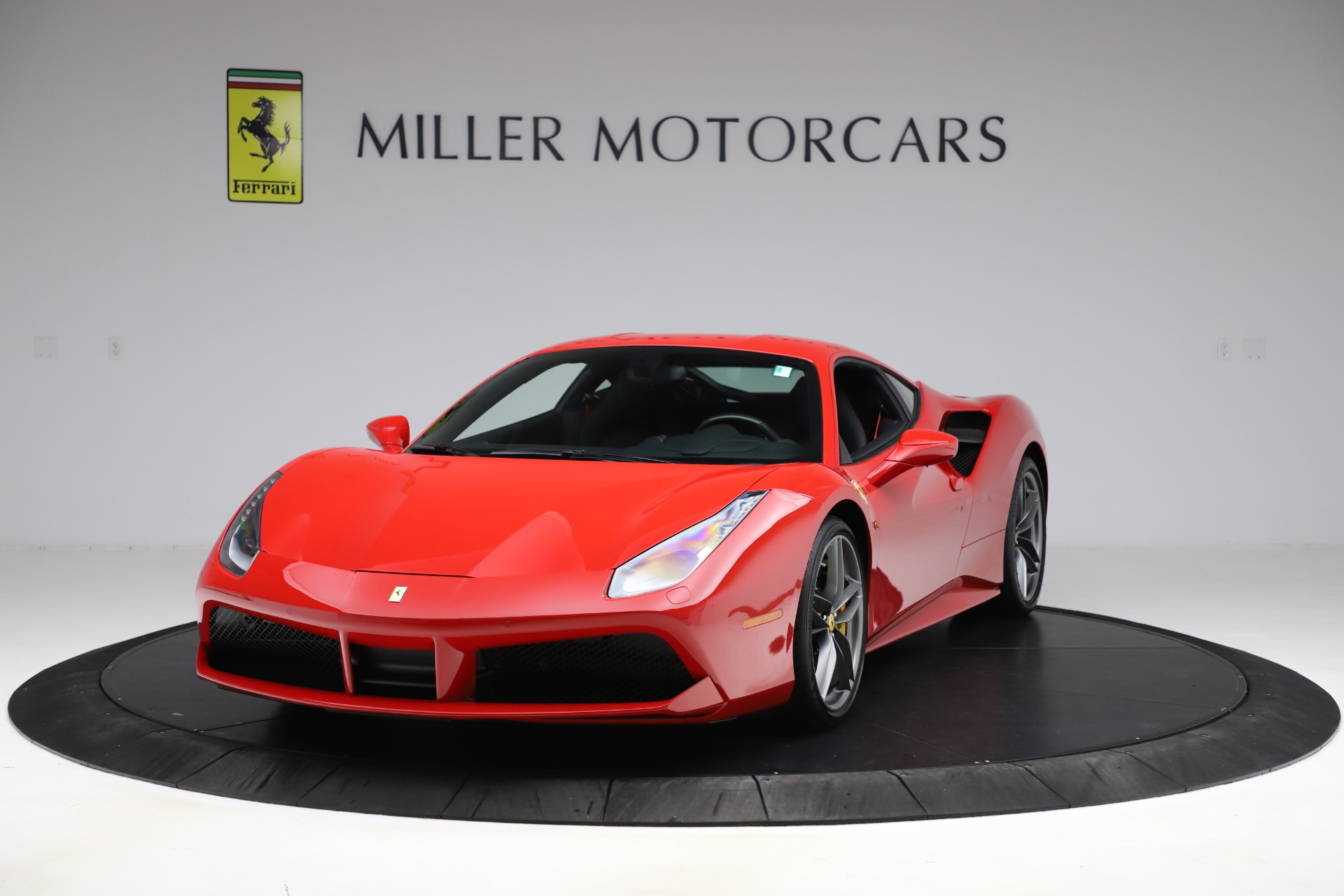 Used 2018 Ferrari 488 GTB for sale Sold at Alfa Romeo of Greenwich in Greenwich CT 06830 1