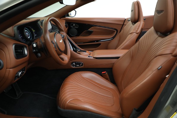 New 2020 Aston Martin DB11 Volante Convertible for sale $264,266 at Alfa Romeo of Greenwich in Greenwich CT 06830 22