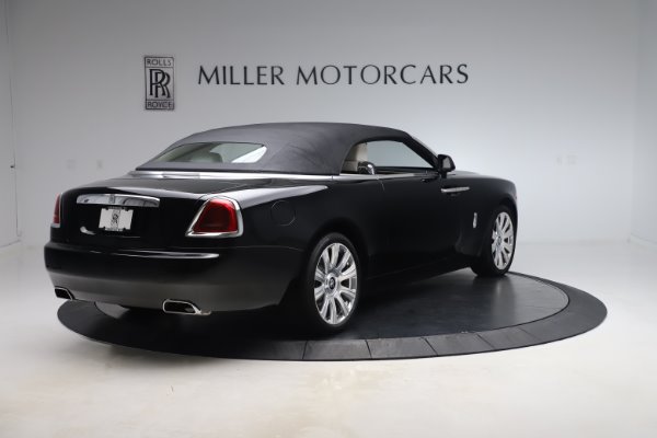 Used 2017 Rolls-Royce Dawn for sale Sold at Alfa Romeo of Greenwich in Greenwich CT 06830 14