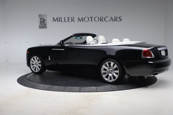 Used 2017 Rolls-Royce Dawn for sale Sold at Alfa Romeo of Greenwich in Greenwich CT 06830 4