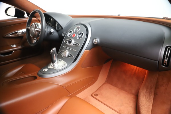 Used 2008 Bugatti Veyron 16.4 for sale Sold at Alfa Romeo of Greenwich in Greenwich CT 06830 17