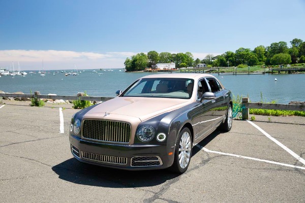 Used 2017 Bentley Mulsanne EWB for sale Sold at Alfa Romeo of Greenwich in Greenwich CT 06830 2