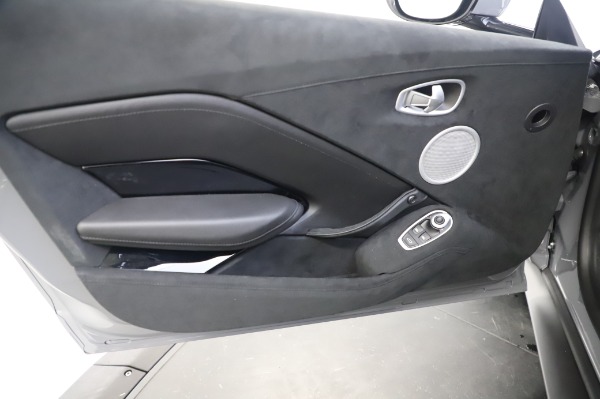 Used 2020 Aston Martin Vantage Coupe for sale Sold at Alfa Romeo of Greenwich in Greenwich CT 06830 17