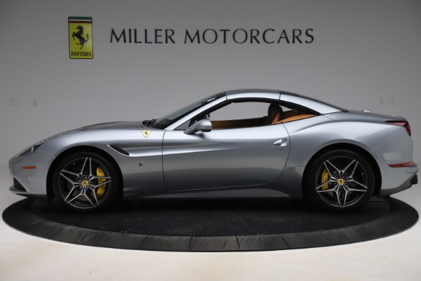 Used 2017 Ferrari California T for sale Sold at Alfa Romeo of Greenwich in Greenwich CT 06830 15