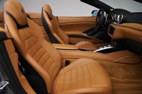 Used 2017 Ferrari California T for sale Sold at Alfa Romeo of Greenwich in Greenwich CT 06830 25