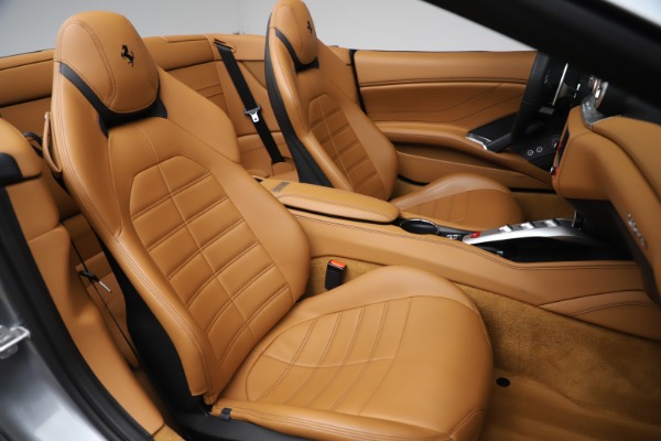 Used 2017 Ferrari California T for sale Sold at Alfa Romeo of Greenwich in Greenwich CT 06830 26