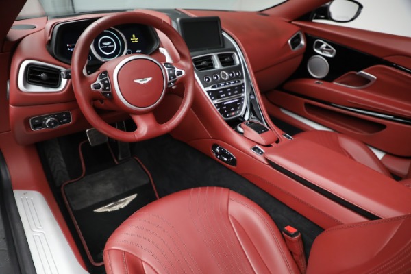 Used 2020 Aston Martin DB11 Volante for sale $209,900 at Alfa Romeo of Greenwich in Greenwich CT 06830 19