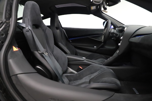 Used 2020 McLaren 720S Performance for sale $279,900 at Alfa Romeo of Greenwich in Greenwich CT 06830 19