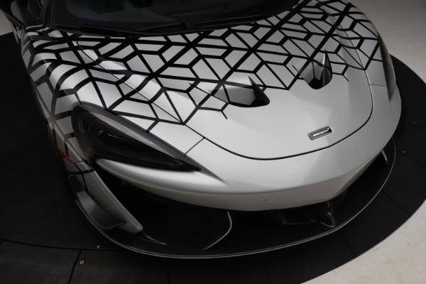 Used 2020 McLaren 620R Coupe for sale Sold at Alfa Romeo of Greenwich in Greenwich CT 06830 17