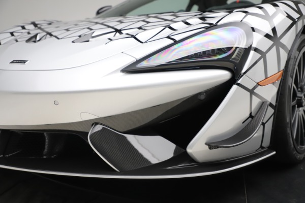 Used 2020 McLaren 620R Coupe for sale Sold at Alfa Romeo of Greenwich in Greenwich CT 06830 26