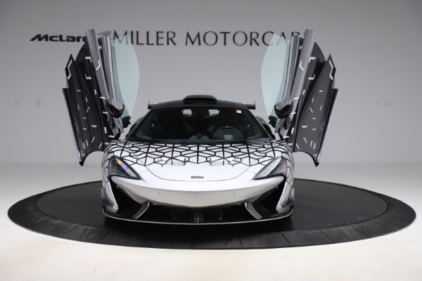Used 2020 McLaren 620R Coupe for sale Sold at Alfa Romeo of Greenwich in Greenwich CT 06830 9