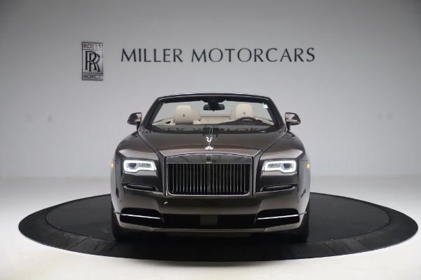 Used 2017 Rolls-Royce Dawn Base for sale $248,900 at Alfa Romeo of Greenwich in Greenwich CT 06830 2