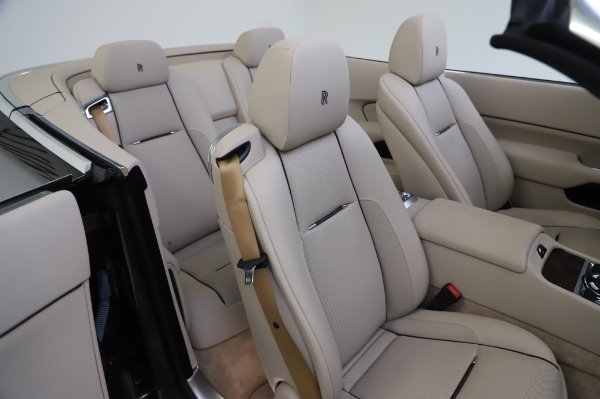 Used 2017 Rolls-Royce Dawn for sale $248,900 at Alfa Romeo of Greenwich in Greenwich CT 06830 22