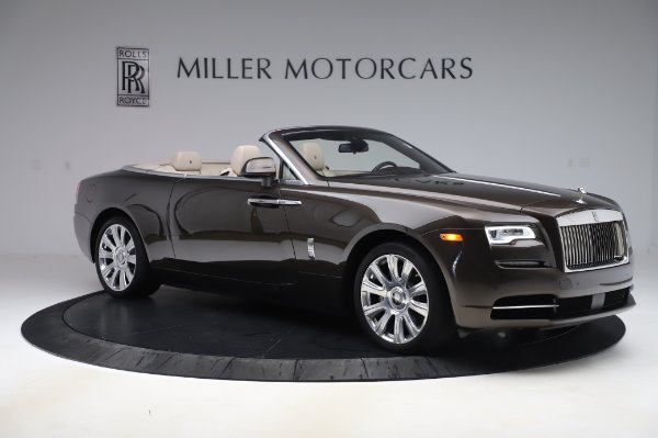 Used 2017 Rolls-Royce Dawn Base for sale $248,900 at Alfa Romeo of Greenwich in Greenwich CT 06830 9
