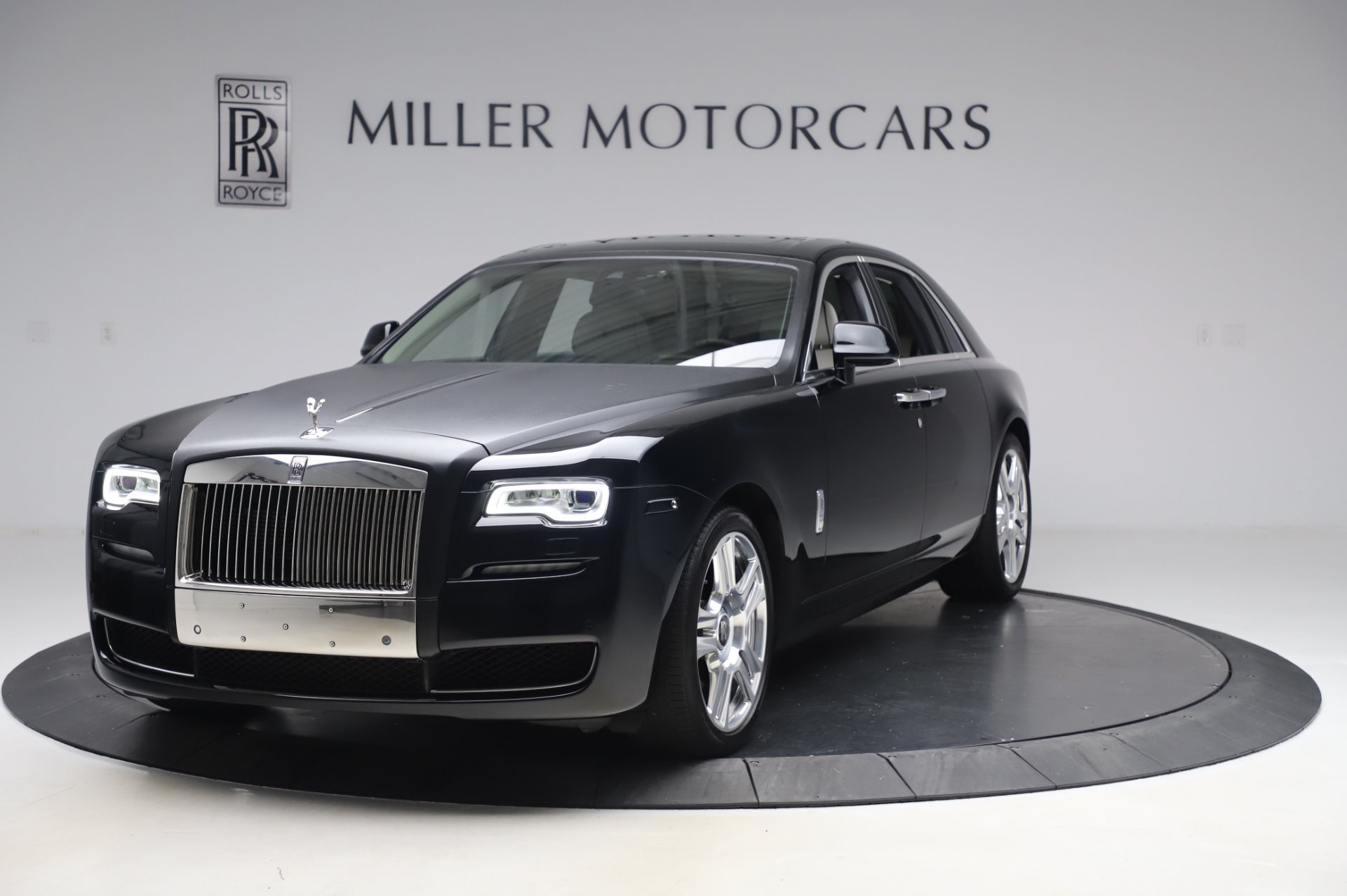 Used 2015 Rolls-Royce Ghost Base for sale Sold at Alfa Romeo of Greenwich in Greenwich CT 06830 1