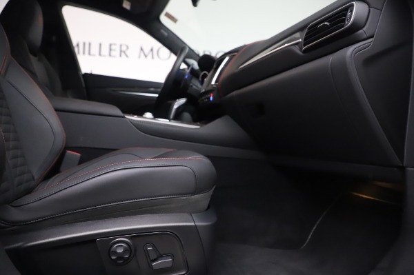 Used 2019 Maserati Levante Trofeo for sale $45,900 at Alfa Romeo of Greenwich in Greenwich CT 06830 22