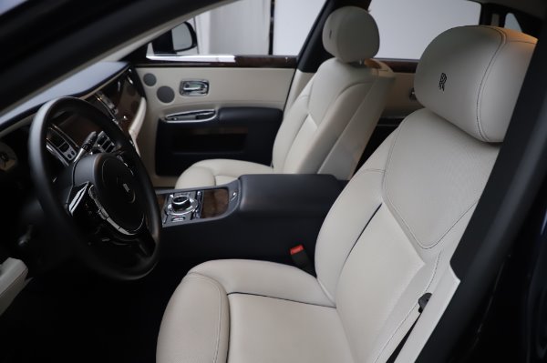 Used 2016 Rolls-Royce Ghost for sale Sold at Alfa Romeo of Greenwich in Greenwich CT 06830 12