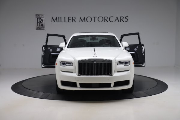 Used 2018 Rolls-Royce Ghost for sale Sold at Alfa Romeo of Greenwich in Greenwich CT 06830 10