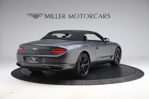Used 2020 Bentley Continental GTC W12 for sale $254,900 at Alfa Romeo of Greenwich in Greenwich CT 06830 17