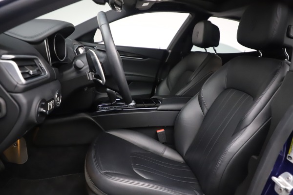 Used 2017 Maserati Ghibli S Q4 for sale Sold at Alfa Romeo of Greenwich in Greenwich CT 06830 14