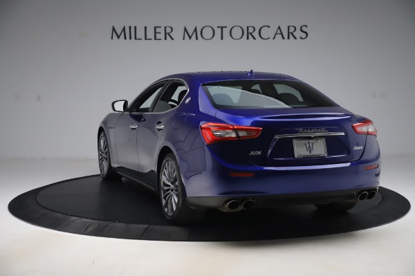 Used 2017 Maserati Ghibli S Q4 for sale Sold at Alfa Romeo of Greenwich in Greenwich CT 06830 5
